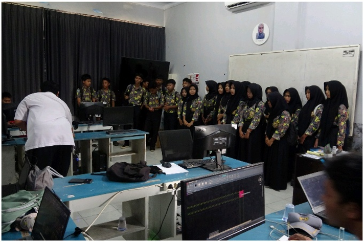 KUNJUNGAN STUDI VOKASI DARI SMPN 2 BANYUWANGI DAN SMPN 1 LICIN BANYUWANGI